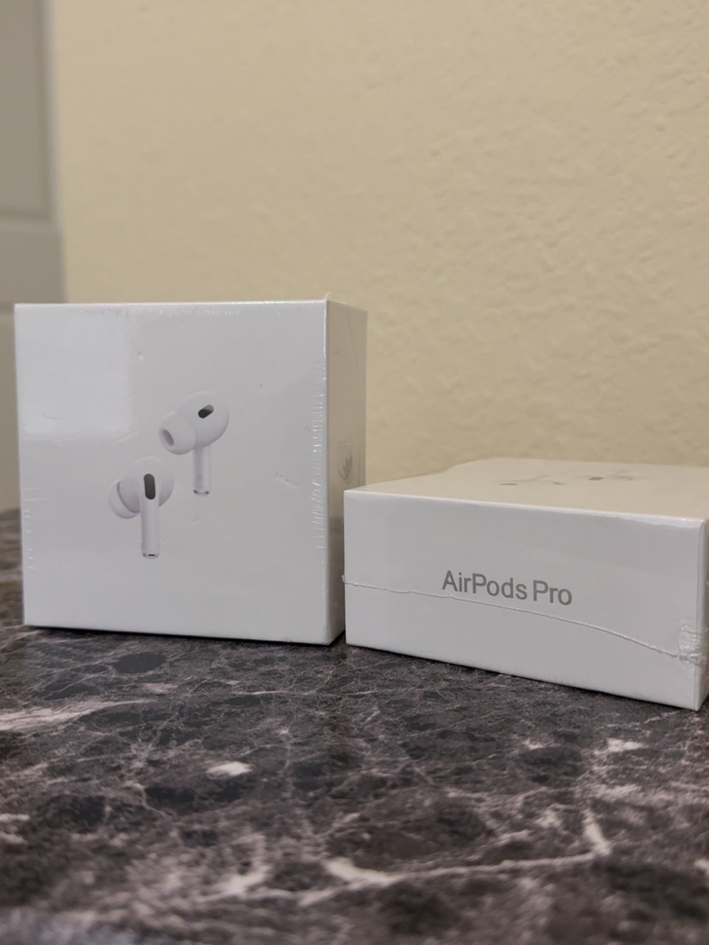 Apple AirPods Pro - White Retail Boxes